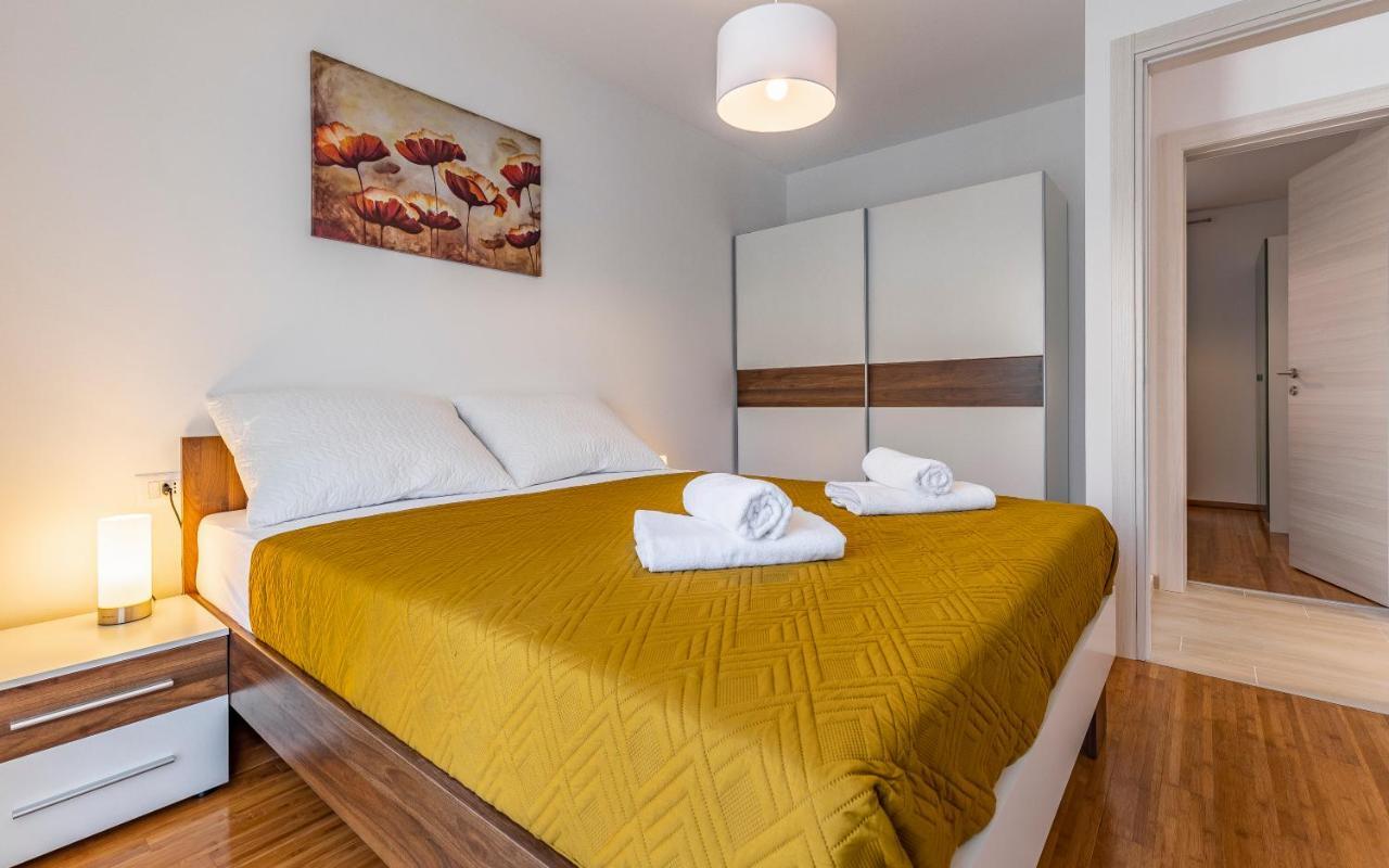 Apartman Blue Pula, New, Family Friendly, Comfortable, Free Parking And Wifi