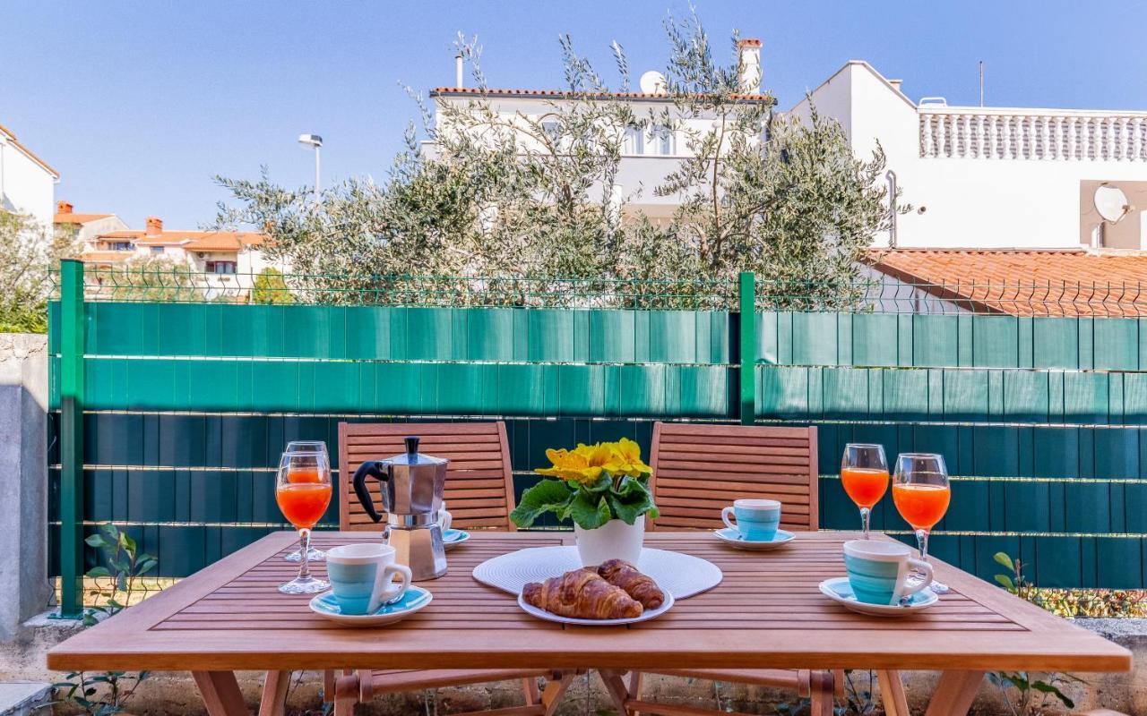 Apartman Blue Pula, New, Family Friendly, Comfortable, Free Parking And Wifi Pula