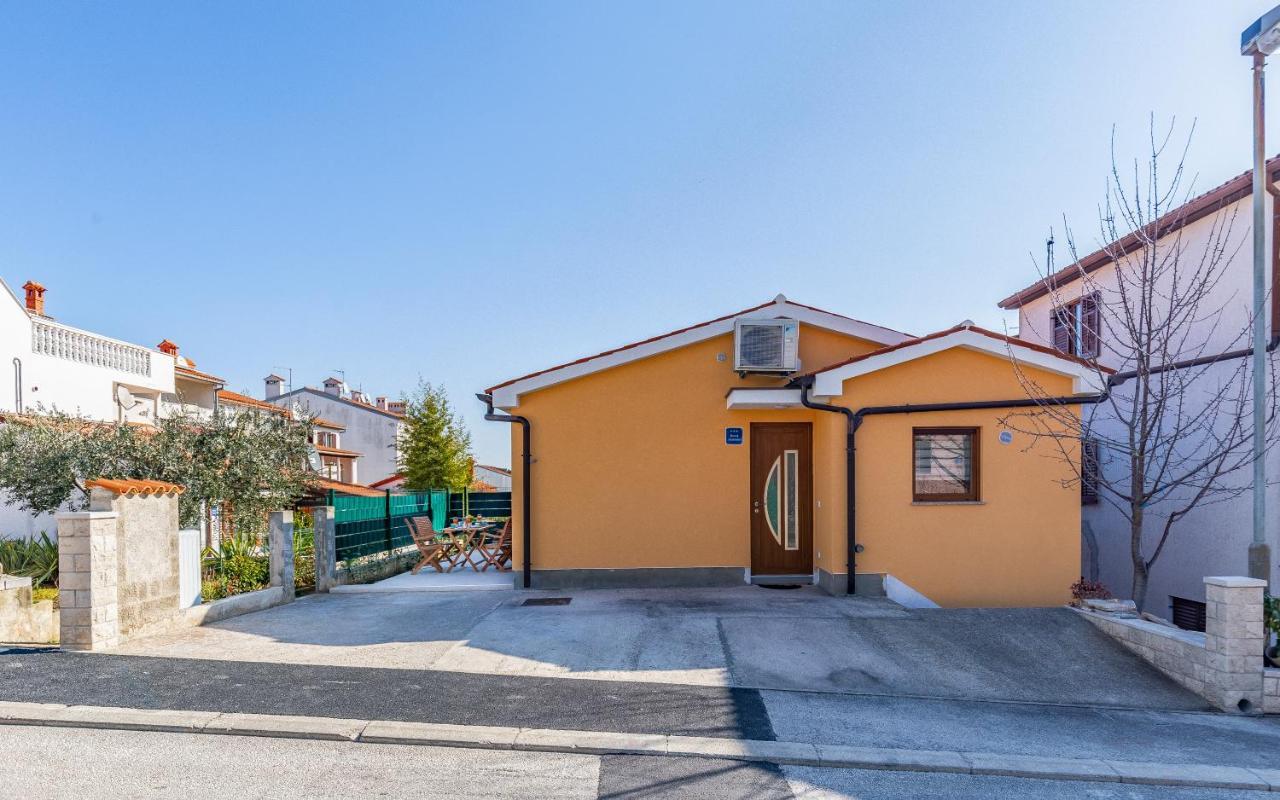 Apartman Blue Pula, New, Family Friendly, Comfortable, Free Parking And Wifi *